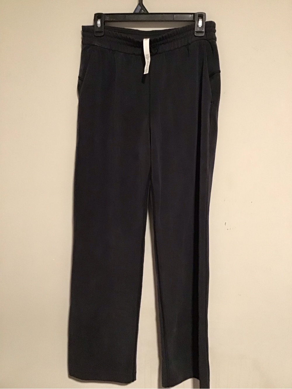 lululemon athletica women  Black Drawstring Joggers